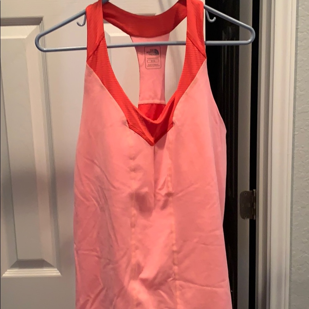 NWT The North Face workout top